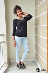 Tejaswi Madivada at Kerintha Movie Success Meet